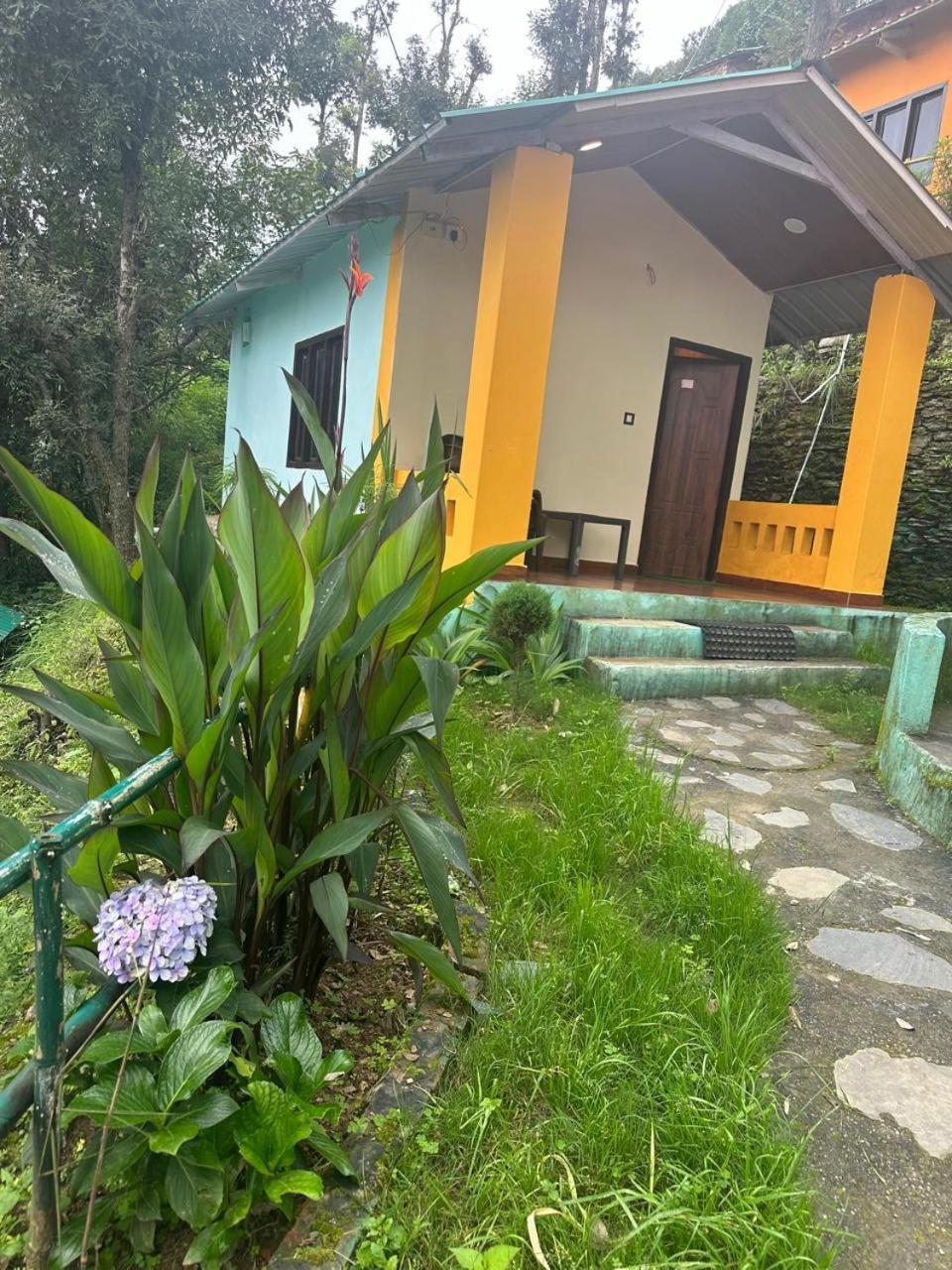 Drona Hills Resorts Kanatal Exterior photo
